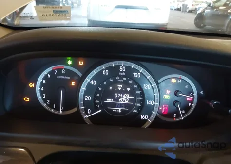 2016 Honda Accord Ex z USA, uszkodzony, nr VIN 1HGCR2F73GA239986